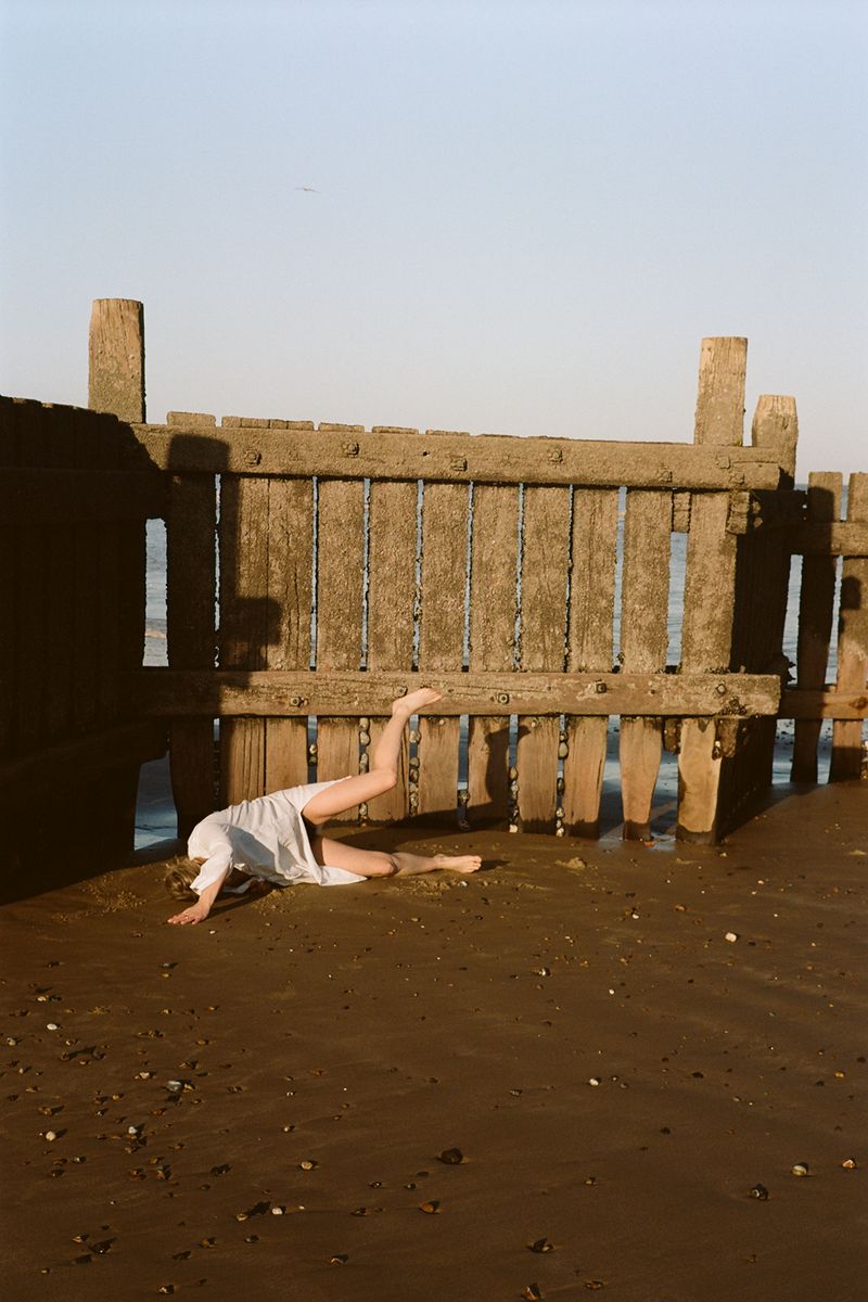 © Gabby Laurent - Image from the Falling photography project