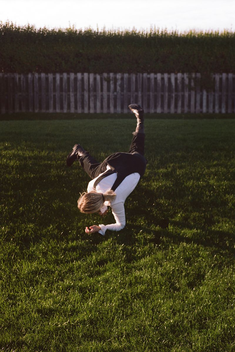 © Gabby Laurent - Image from the Falling photography project