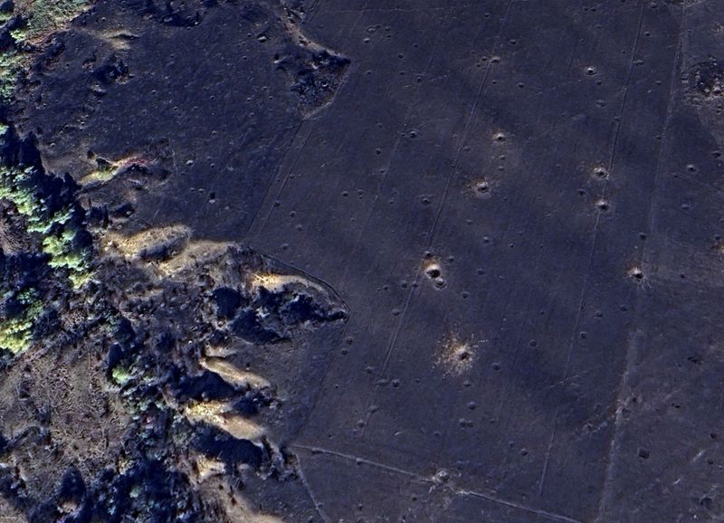 © Maryna Shtanko - Ecological layer: Destruction caused by the Russian war, Dovhenke, Kharkiv Oblast (Google Earth Pro).