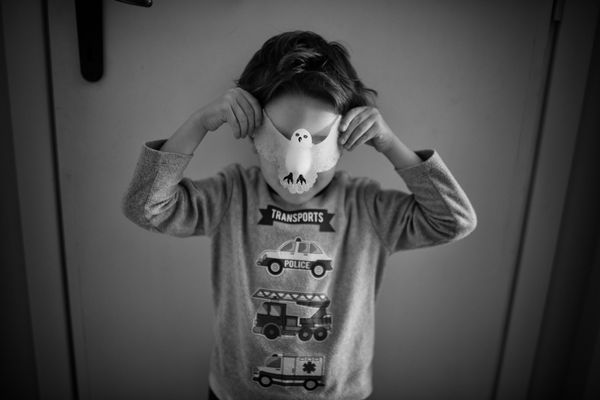 © Maurizio Gjivovich - Image from the the quarantine in their eyes photography project