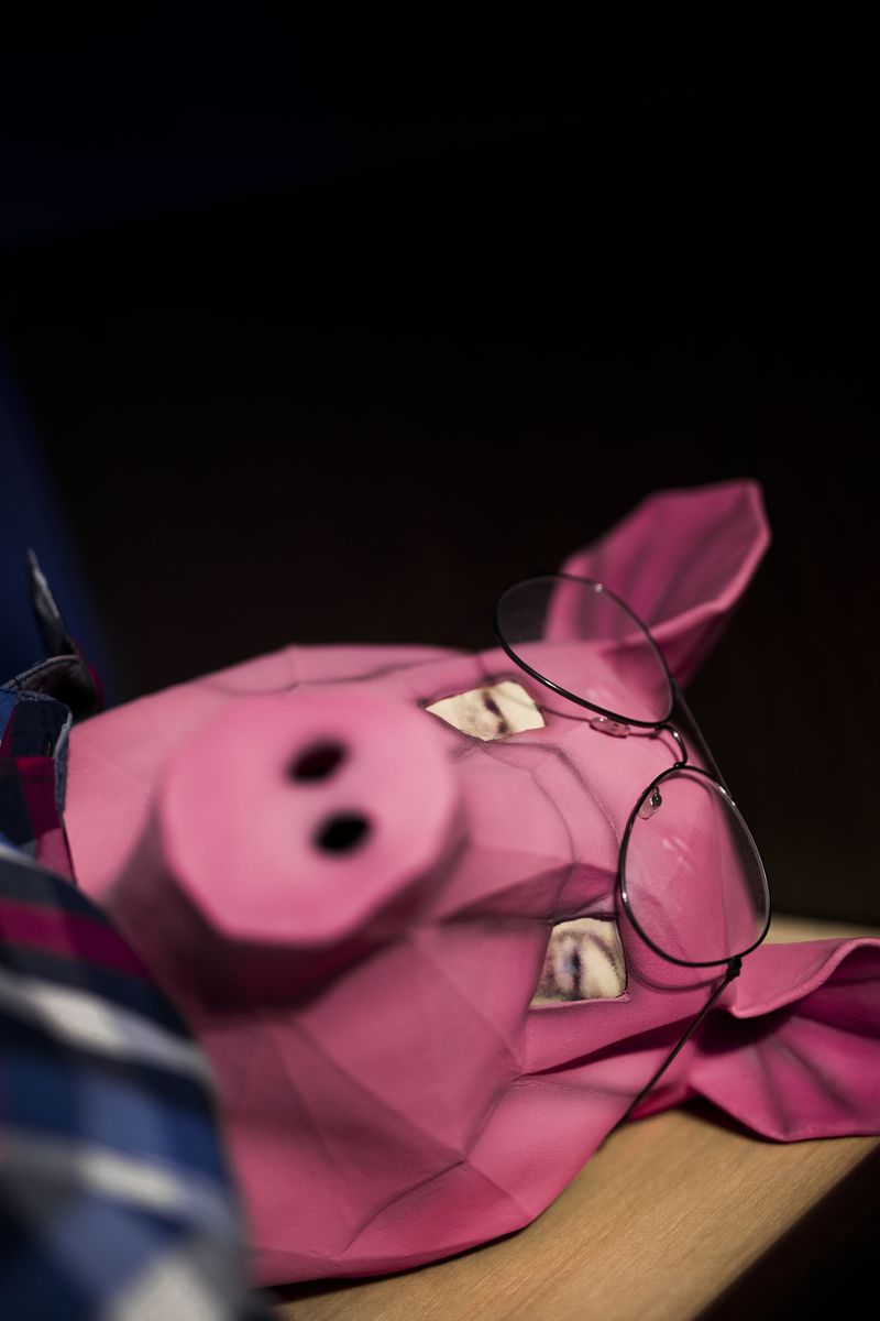 © Olga Manakova - Image from the IN SEARCH OF THE EIGHTH BUILDING photography project