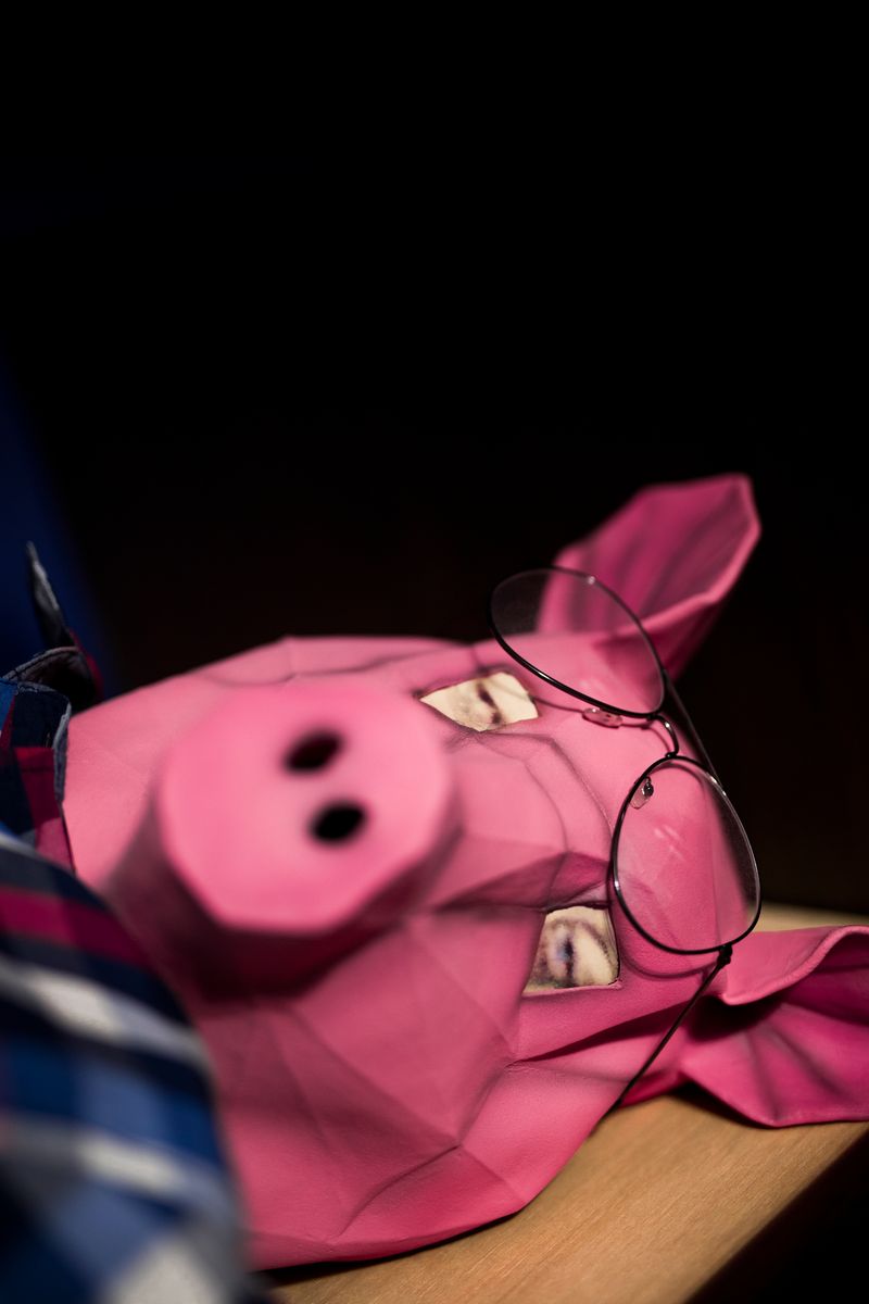 © Olga Manakova - Image from the IN SEARCH OF THE EIGHTH BUILDING photography project