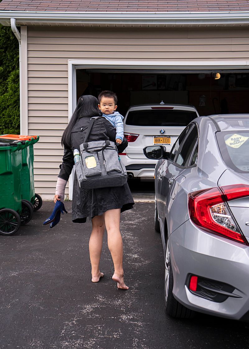 © Li Lin-Liang - 07_High-heeled Shoes