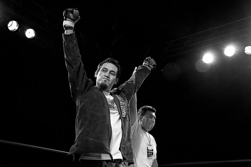 © Carlos Noriega - "Gracias Dios el momento que pusiste en mis manos artes marciales"