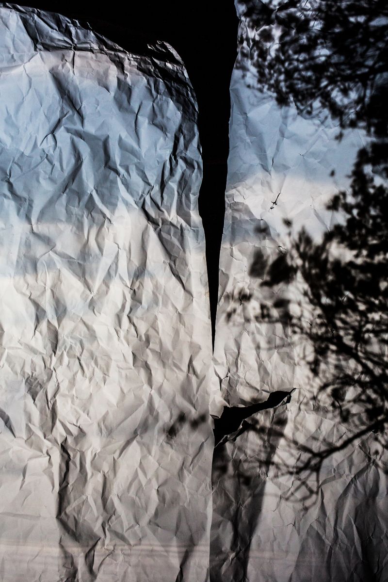 © Viviana Peretti - Image from the Nostalgia in bluE photography project