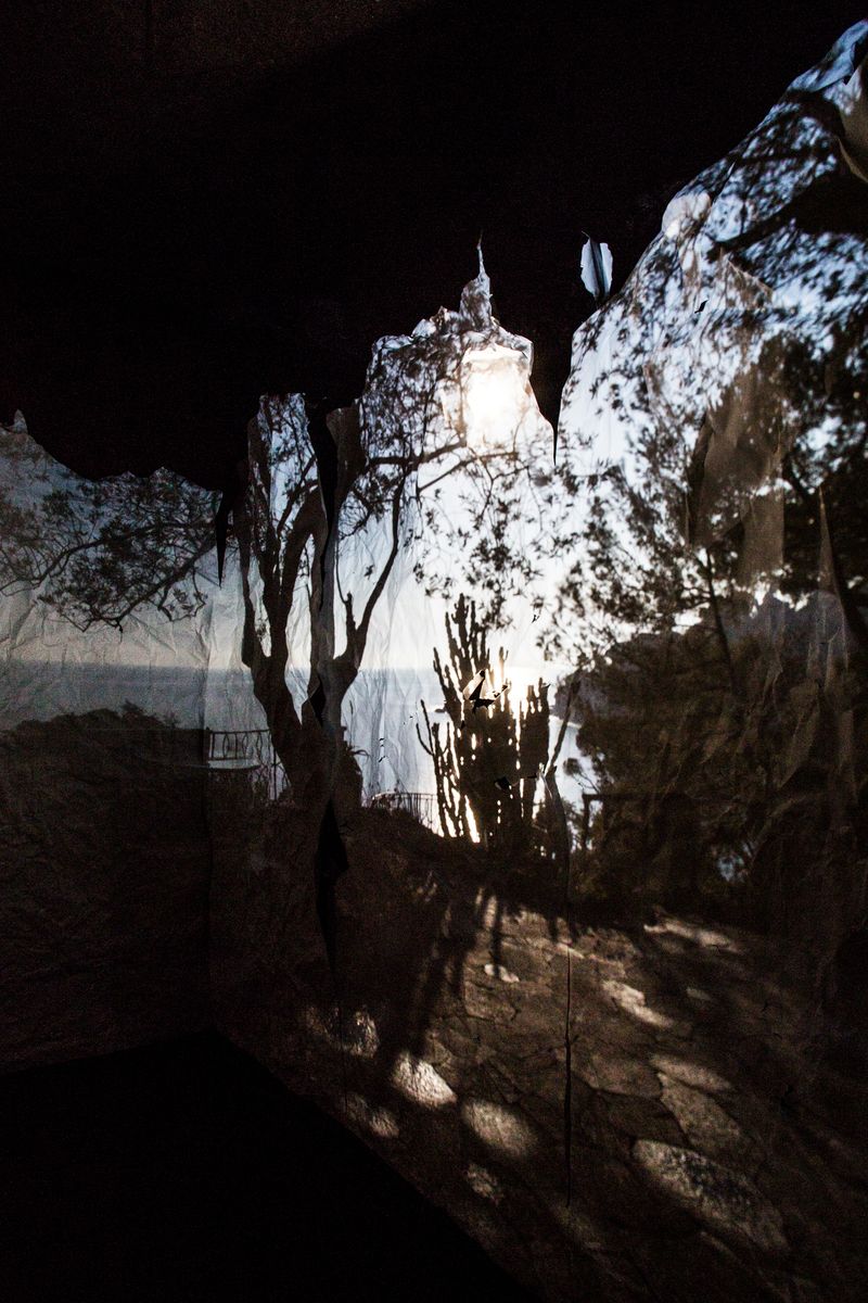 © Viviana Peretti - Image from the Nostalgia in bluE photography project