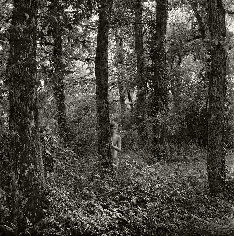 © Paola de Grenet - Image from the At  touching  distance photography project