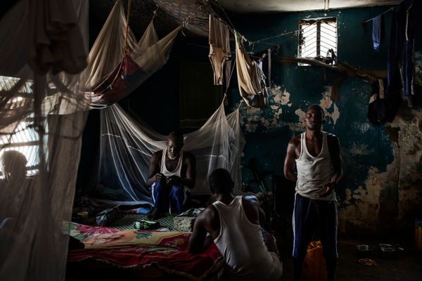 © Diego Ibarra Sánchez - Mile 2, Banjul: Inmates seen in their cellblock at the confinement / security wing.
