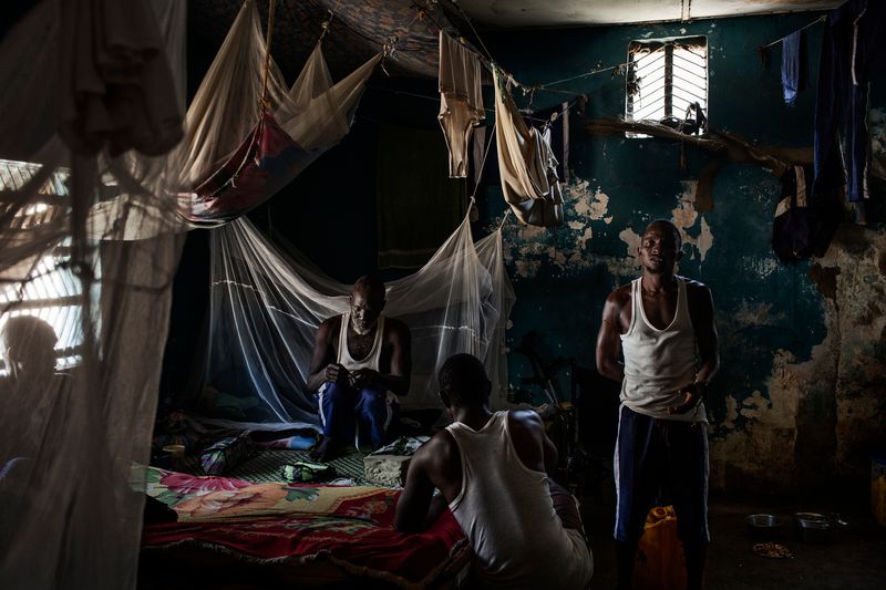 © Diego Ibarra Sánchez - Mile 2, Banjul: Inmates seen in their cellblock at the confinement / security wing.