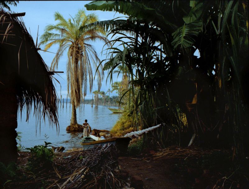 © Antonina Zharko - Image from the Lake Tanganyika: On the Edge of the Water photography project