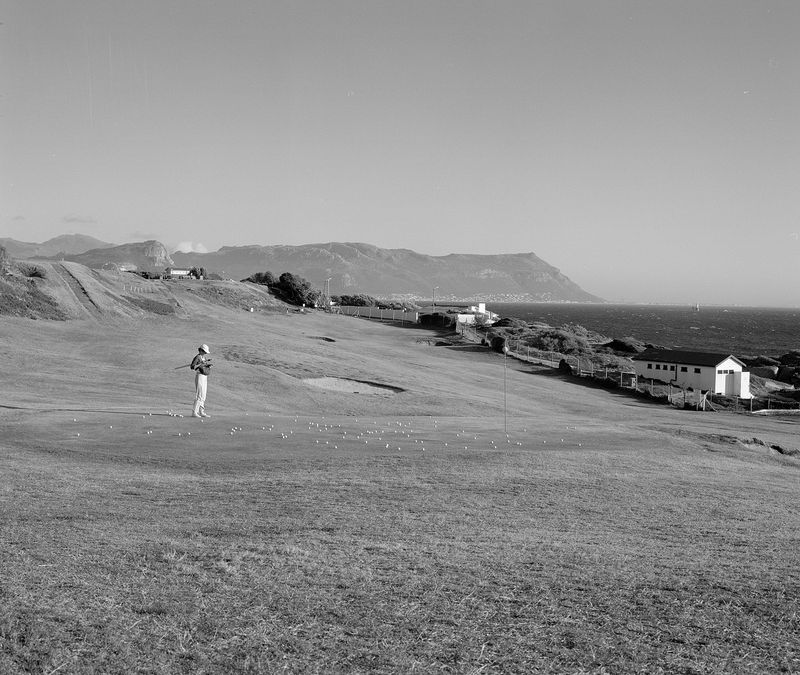 © Kent Andreasen - Ball Collector.