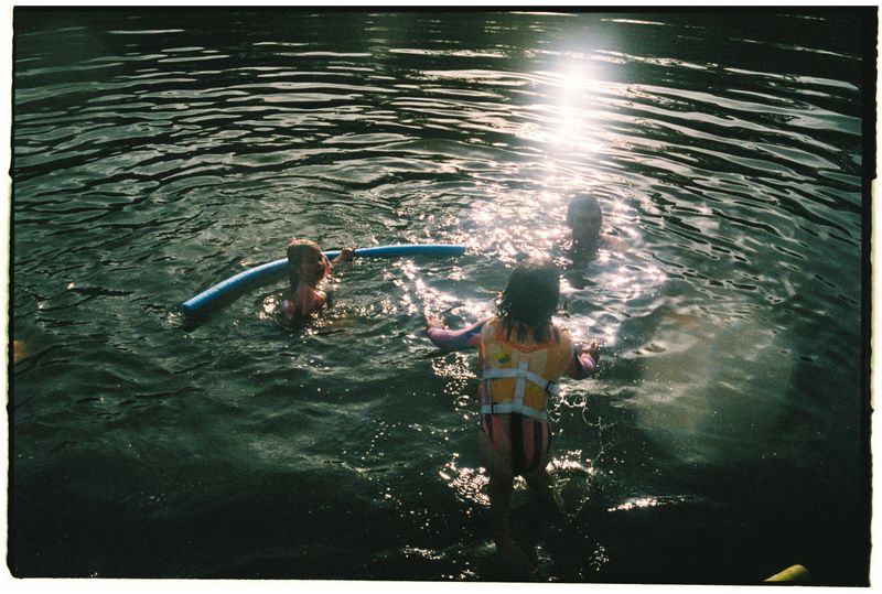 © kristen turner macdonald - Image from the River Rats photography project