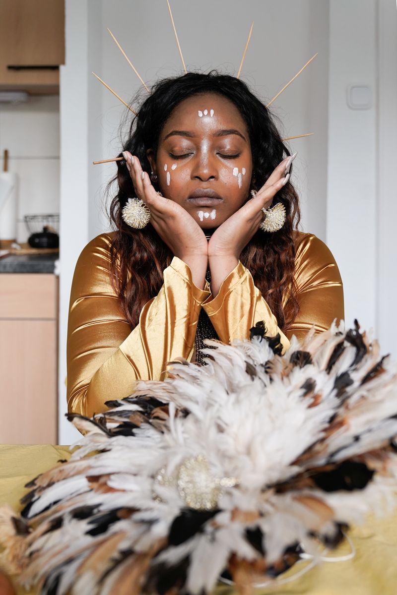 © Aleksandra Bardas - Katie in preparation for a video blogger interview sharing her experience with racism.