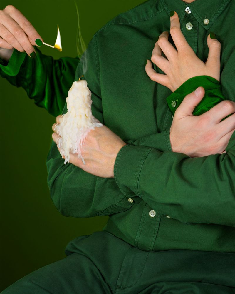 © maria carrasco - Image from the female psychology photography project