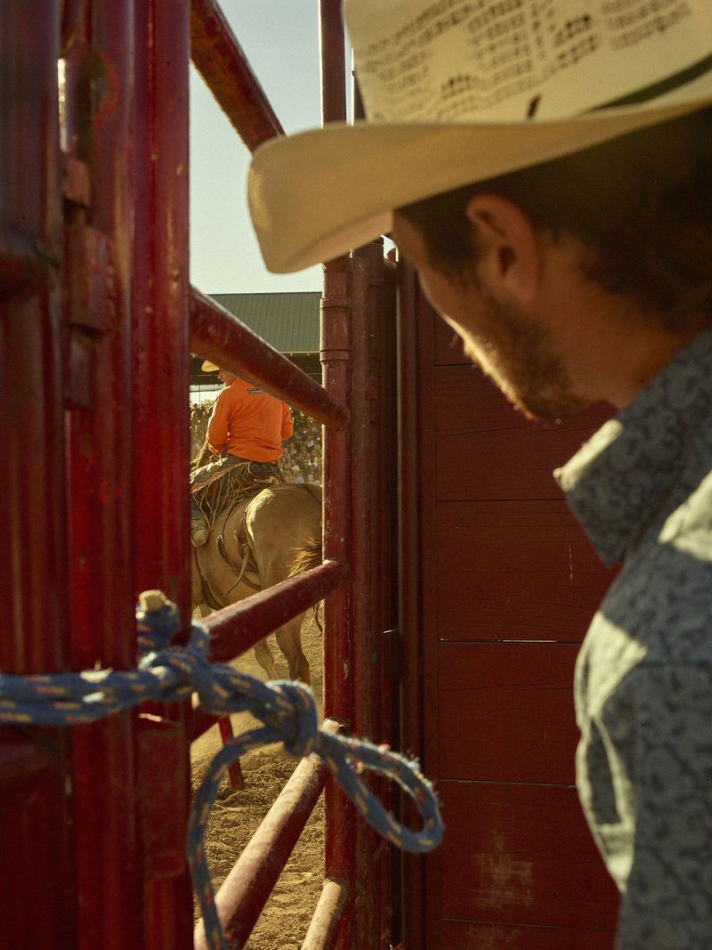 © Simon Burstall - Image from the GRANDSTAND photography project