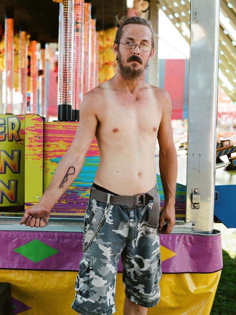 © Simon Burstall - Image from the GRANDSTAND photography project