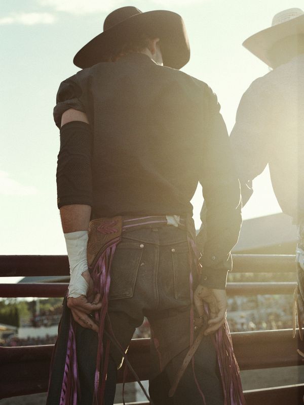 © Simon Burstall - Image from the GRANDSTAND photography project