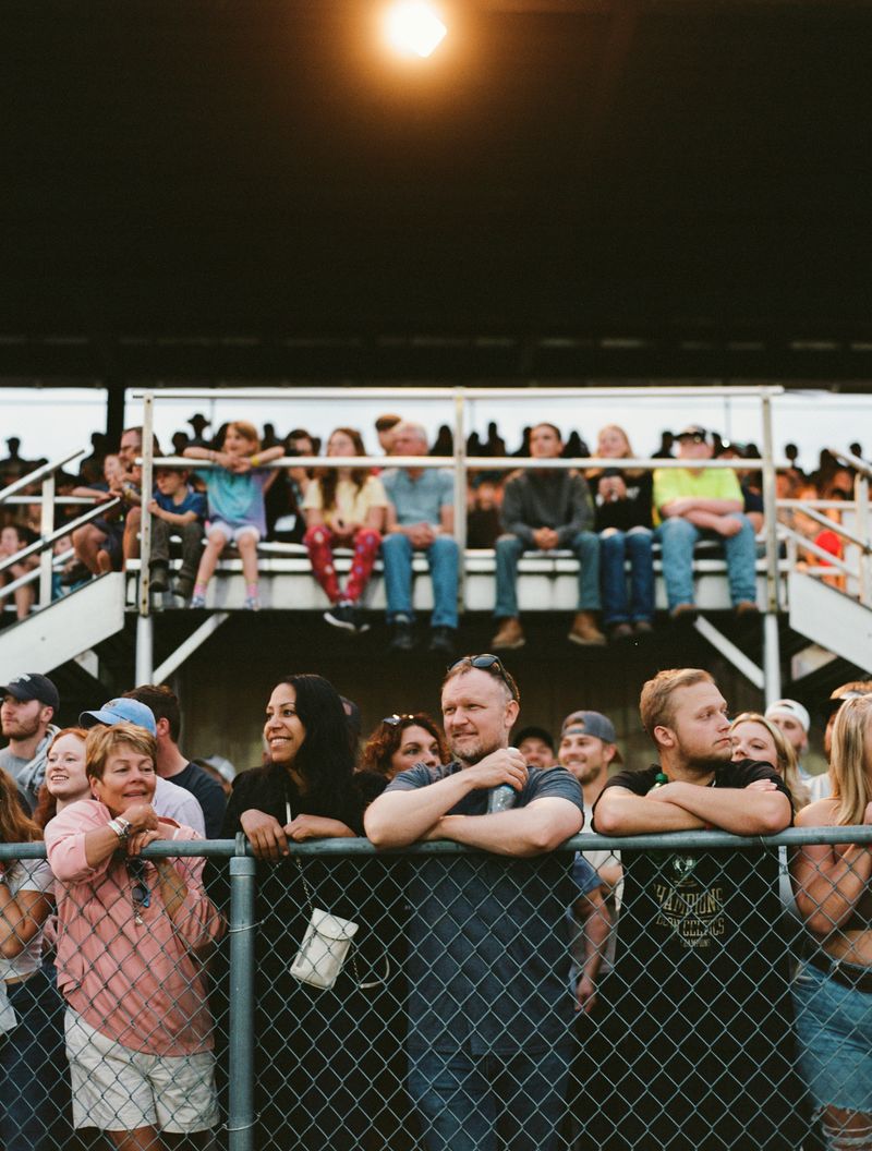 © Simon Burstall - Image from the GRANDSTAND photography project