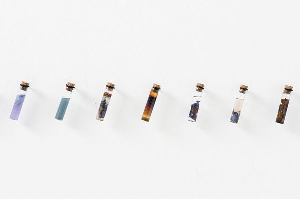 © Sara Bensaltana - Image from the Photography in-vitro, light on-vial photography project