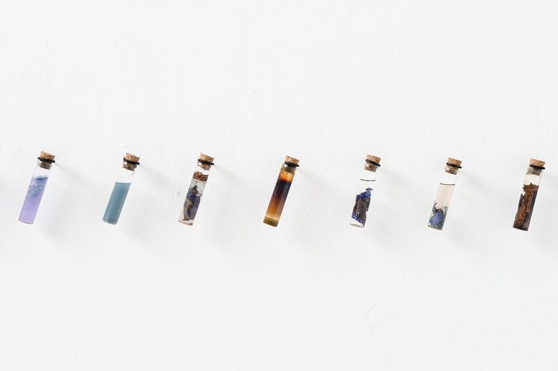 © Sara Bensaltana - Image from the Photography in-vitro, light on-vial photography project