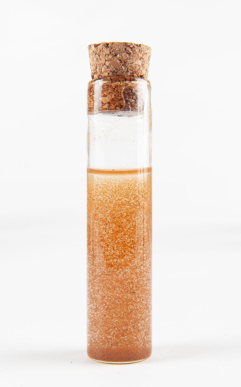 © Sara Bensaltana - Silver halides, acetic acid. Liquid golden hour.