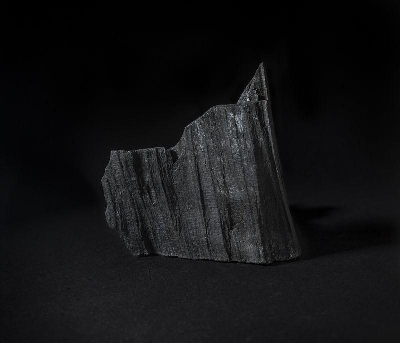 © Ilan Rabchinskey - Image from the FOUNDATION STONE photography project