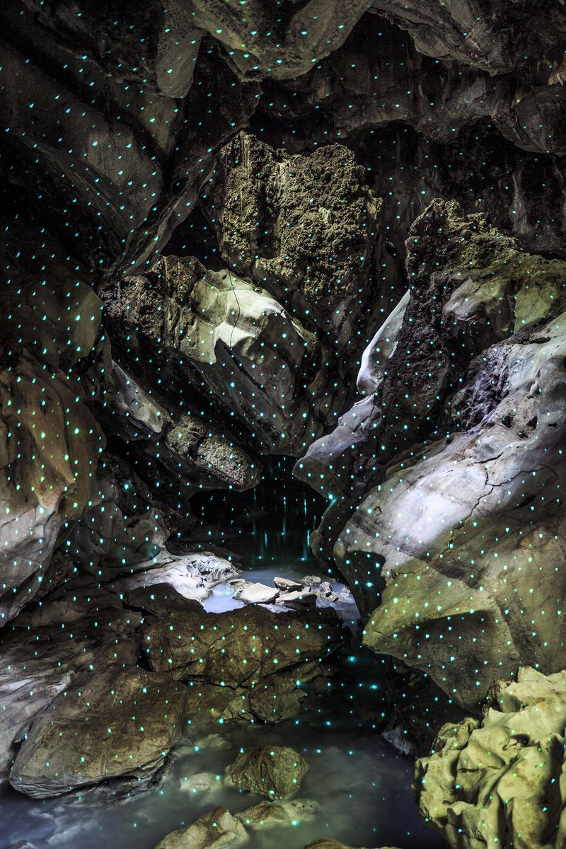 © Ilan Rabchinskey - Image from the FOUNDATION STONE photography project