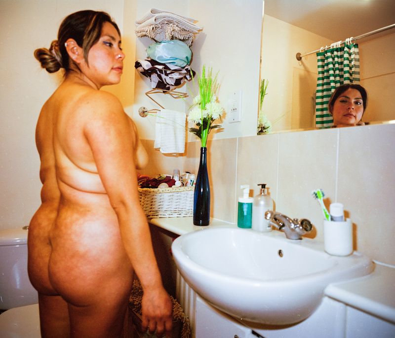 © Mana Baoosh - From the series 'We are more than strangers'- Batzabeh