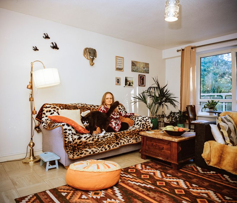 © Mana Baoosh - From the series 'We are more than strangers'- Martha