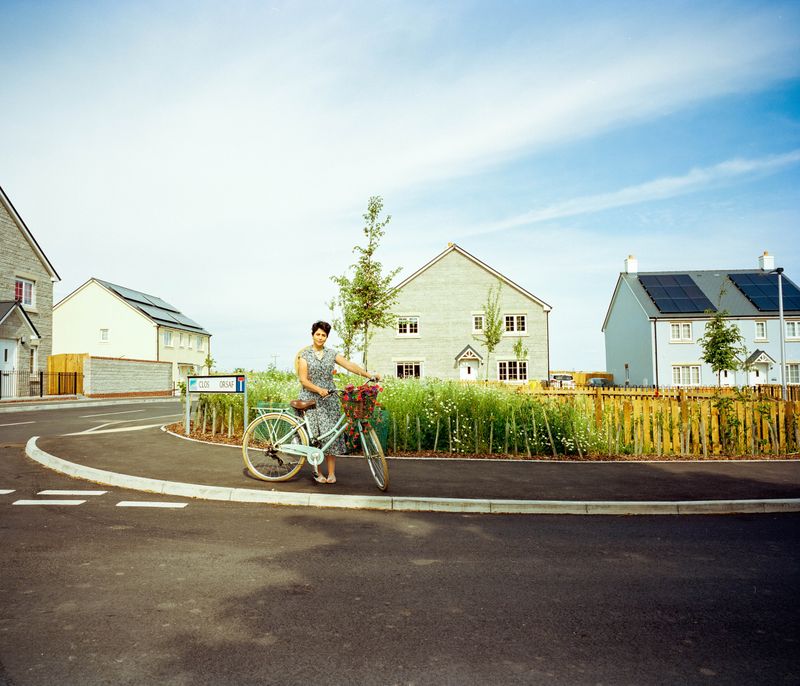 © Mana Baoosh - From the series 'We are more than strangers'- Roya