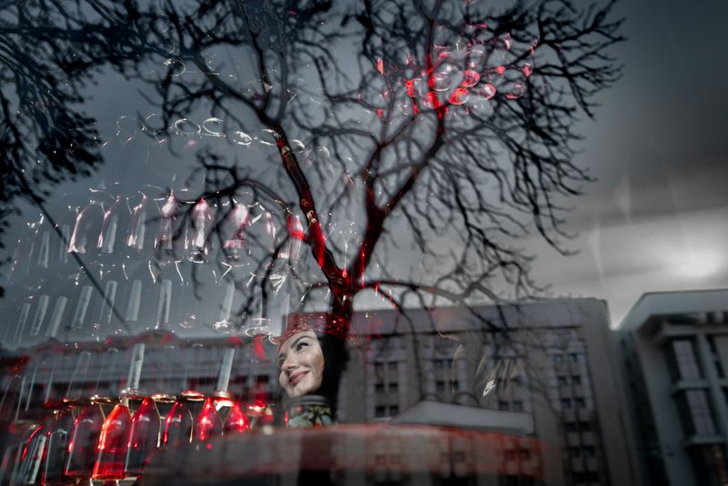 © Marylise Vigneau - Image from the FRONTLINES OF DIGNITY, SHREDDED SKIES AND OTHER LOVE STORIES photography project