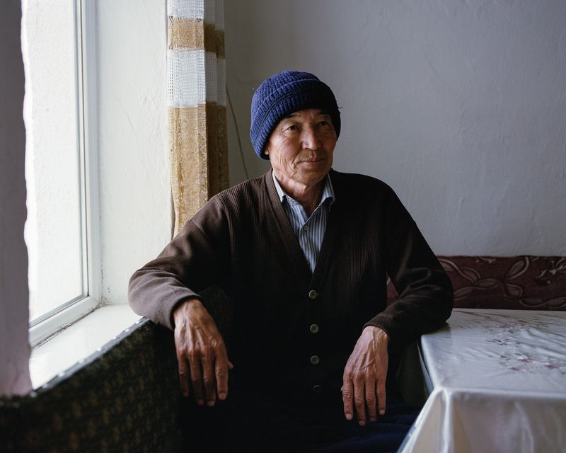 © Sebastian Rogowski - Image from the Suicidal Birds photography project