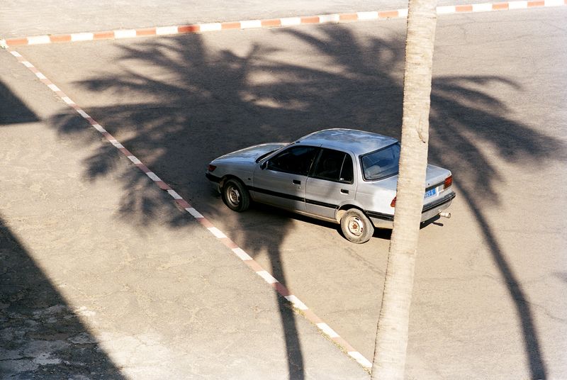 © Henry Roy - Image from the THE OTHER SIDE photography project