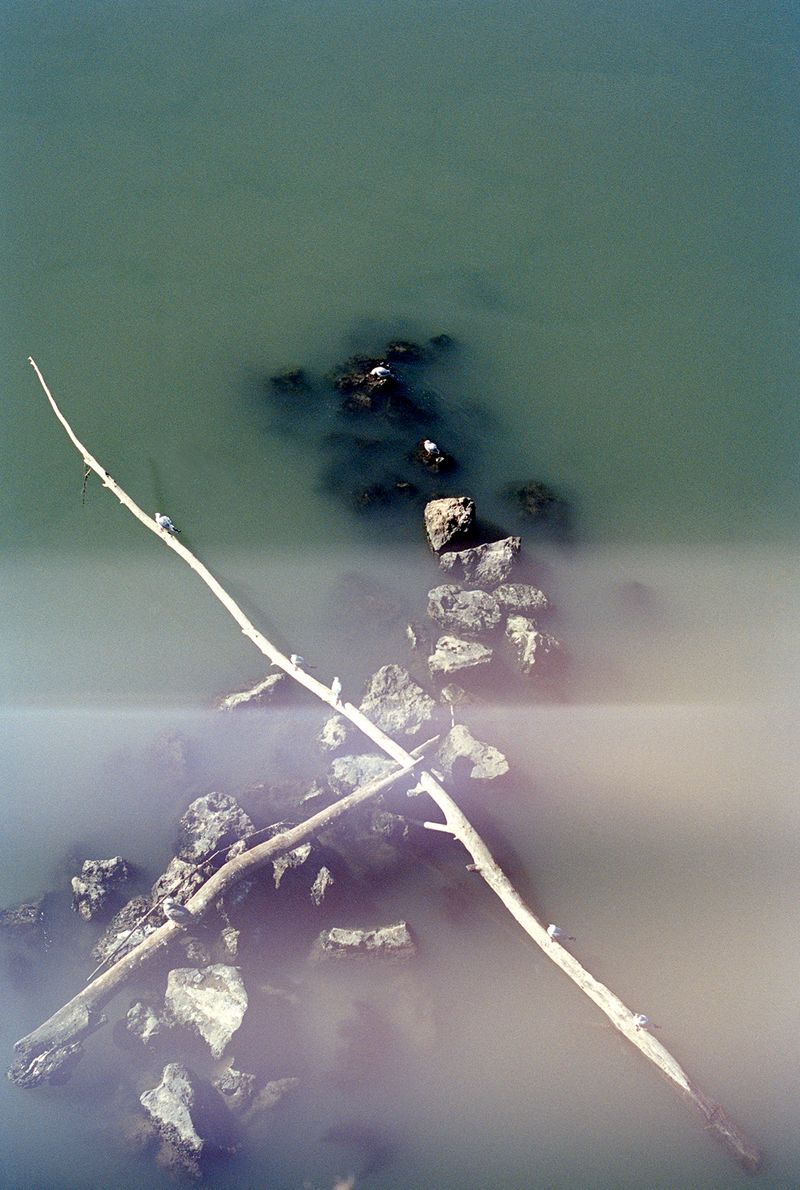 © Henry Roy - Image from the THE OTHER SIDE photography project