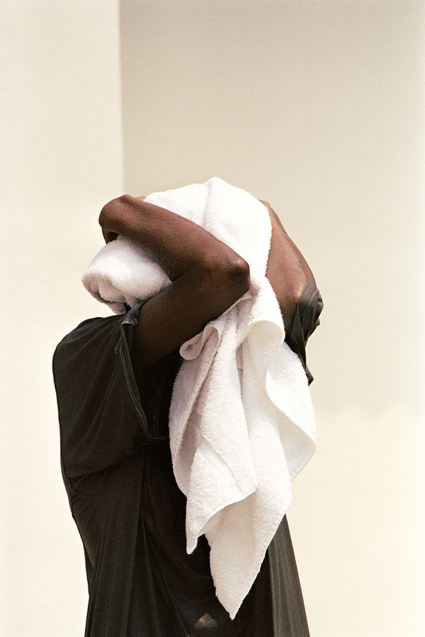© Henry Roy - Image from the THE OTHER SIDE photography project