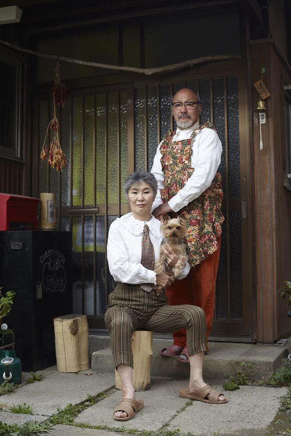 © Yuki Furusawa - A portrait of the mother and the father.
