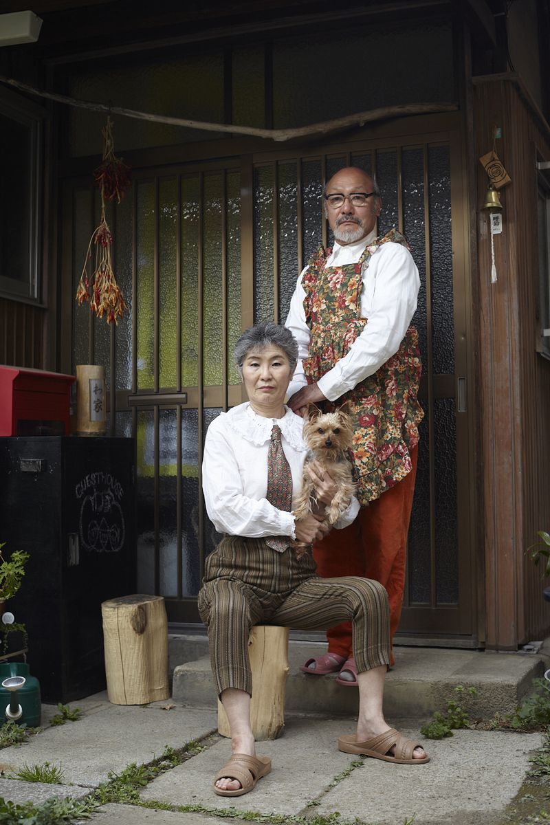 © Yuki Furusawa - A portrait of the mother and the father.