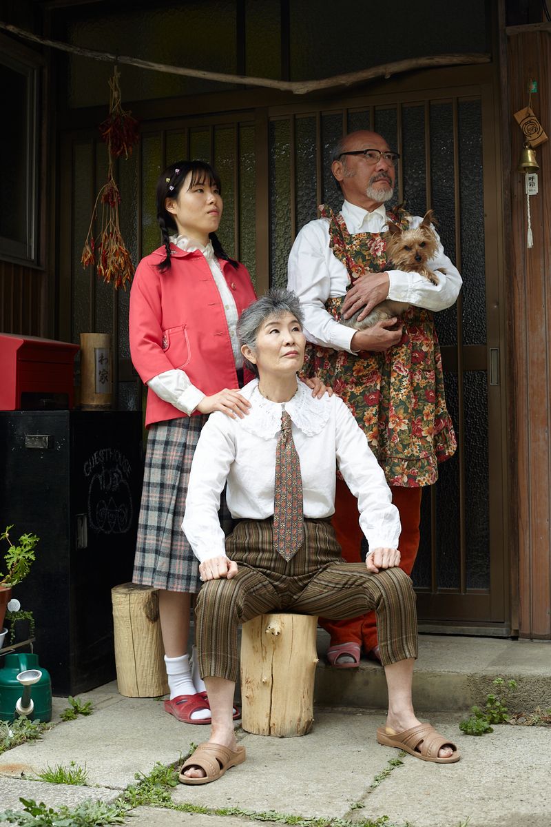 © Yuki Furusawa - A family portrait.