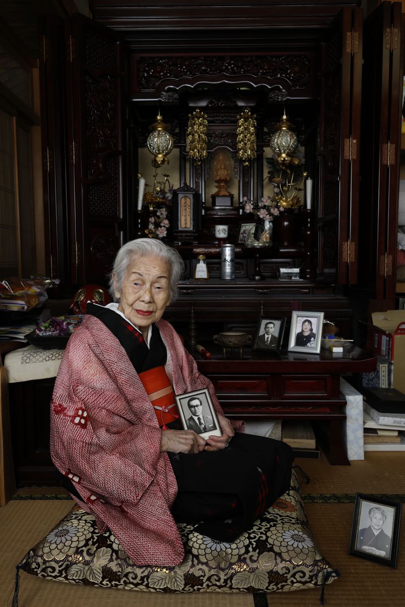 © Yuki Furusawa - Image from the Bye Bye Home Sweet Home photography project