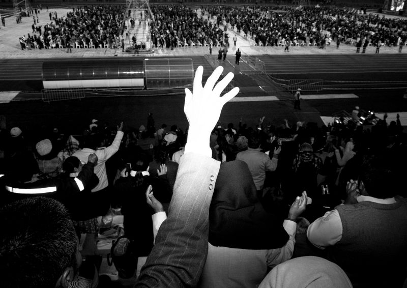 © Joseph Ladrón de Guevara - Image from the Si el sol llegara a oscurecer (y no brille más) photography project