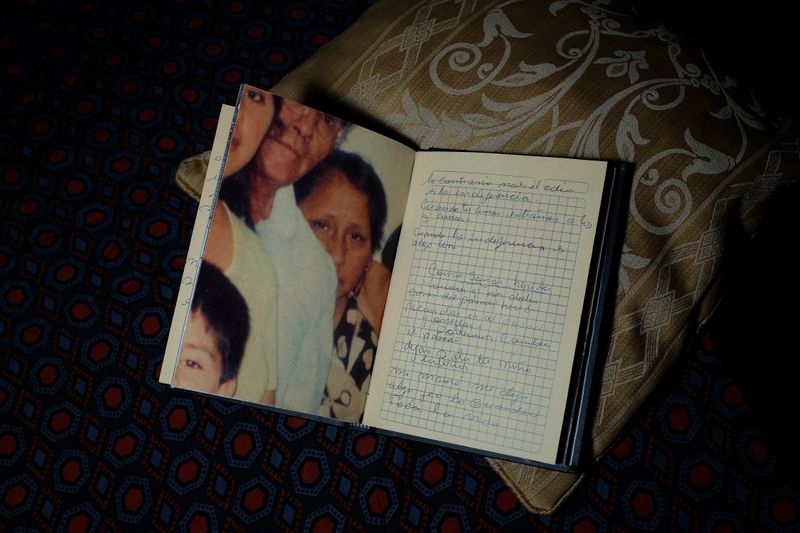 © Joseph Ladrón de Guevara - Image from the si el sol llegara a oscurecer, y no brille más photography project