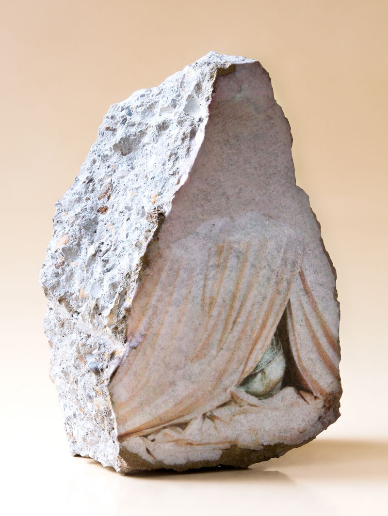 © Bianca Salvo - Image from the When Statues Fall photography project