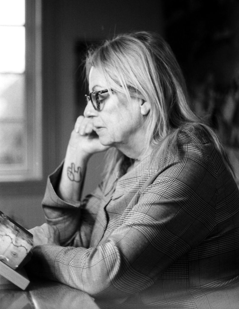 © Julia Mejnertsen - My mother with elephant tattoo (2021)