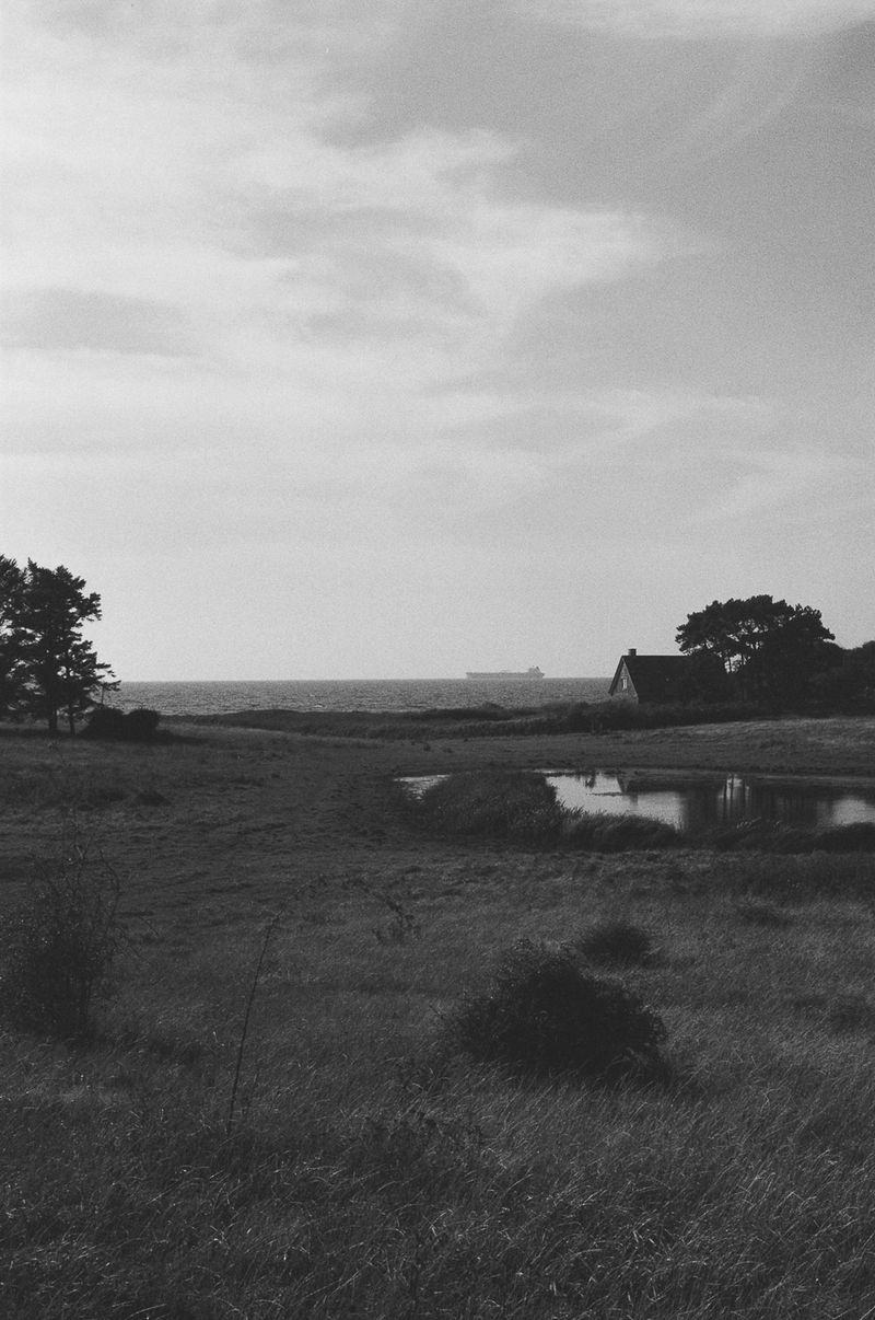 © Julia Mejnertsen - Image from the SHADOW FLEET photography project