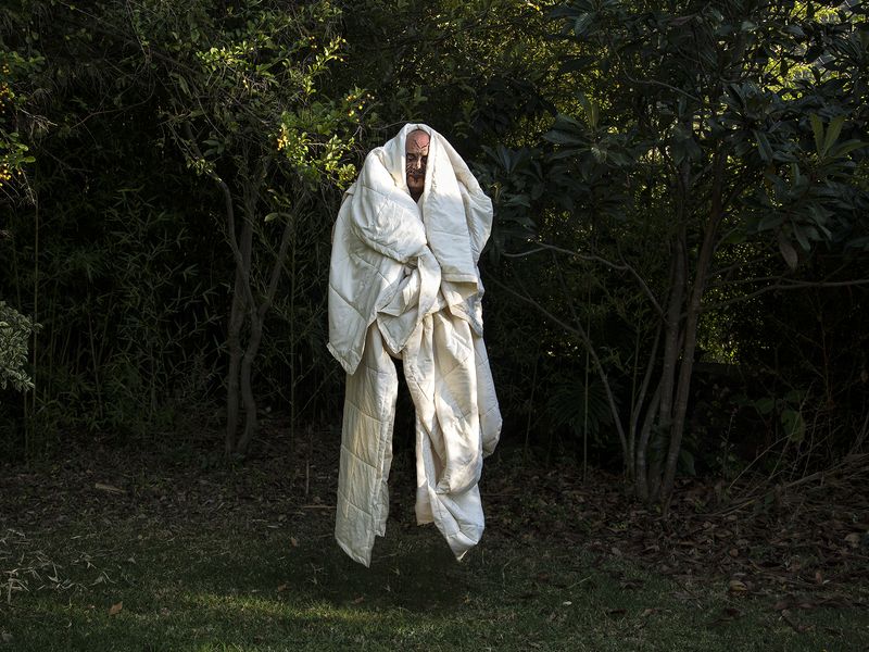 © Liza Ambrossio - Image from the The rage of devotion photography project