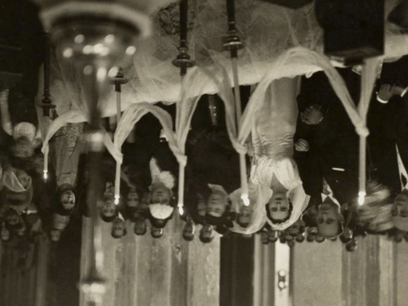 © Liza Ambrossio - Image from the The rage of devotion photography project