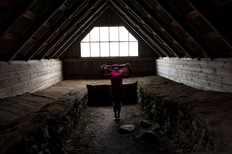 © Liza Ambrossio - 015_Pink demon_From the series "Blood orange_Naranja de sangre"