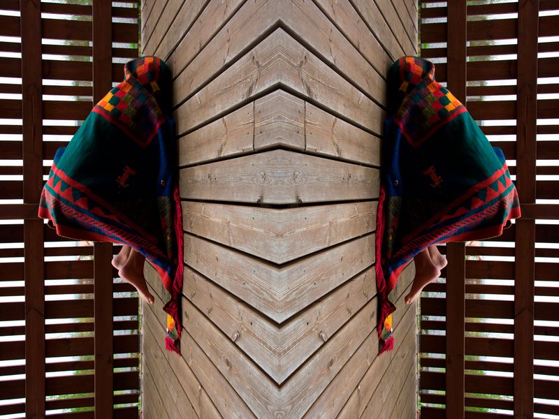 © Liza Ambrossio - "Reflection act" from the series "Blood Orange"