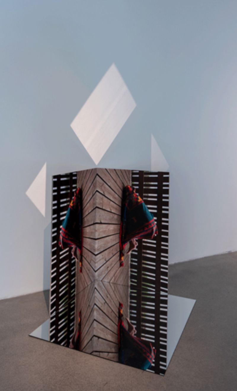 © Liza Ambrossio - Image from the Blood Orange_Naranja de Sangre photography project