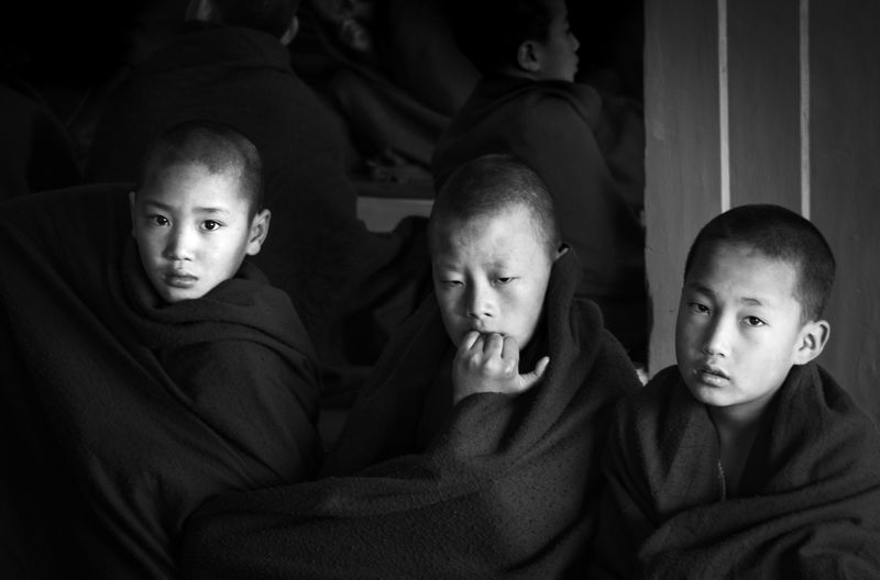 © Takshak Parmar - Young monks during morning prayers at Tawang monastery | Tawang, India